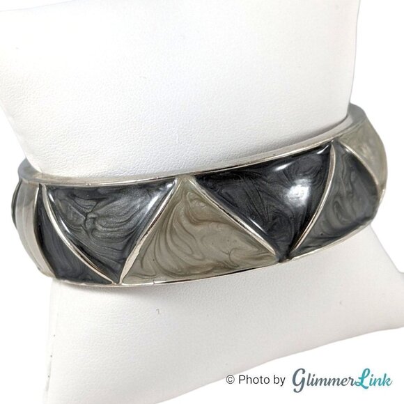Vintage Enamel Swirl Geometric Hinged Silver Tone Bangle Clamper Bracelet - Picture 2 of 7